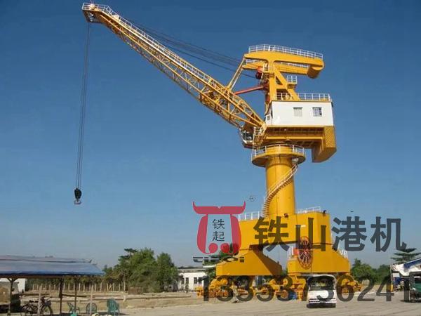 江蘇江陰門(mén)座式起重機(jī)廠(chǎng)家門(mén)座式起重機(jī)精準(zhǔn)吊運(yùn)